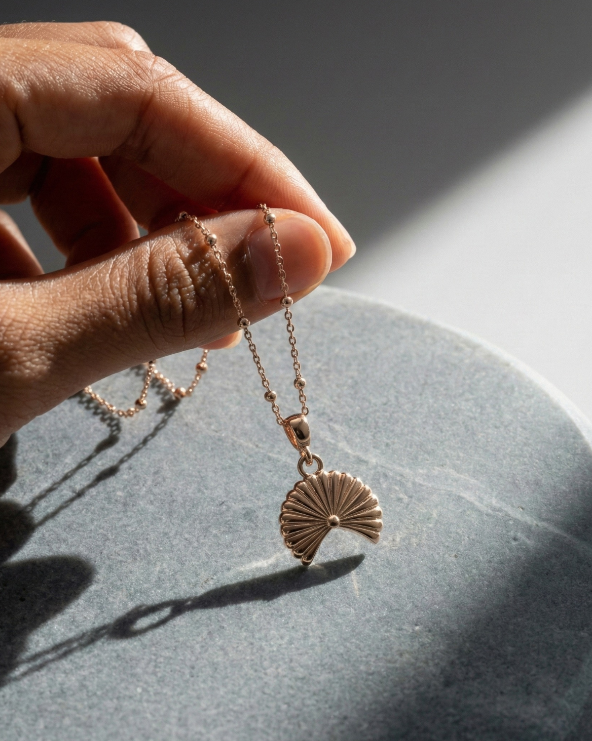 Aurazzure gold necklace